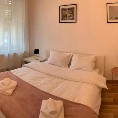 Apartament Plopilor Studios Sibiu Exterior photo